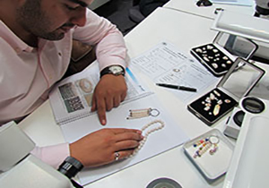 گوهرشناسی سنگ شناسی