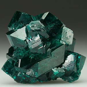 Dioptase گوهرشناسی