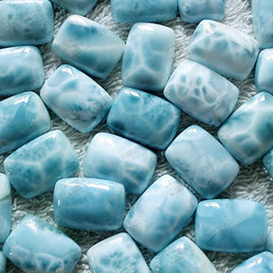 Larimar سنگ شناسی