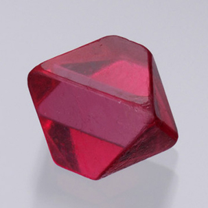 Spinel گوهرشناسی