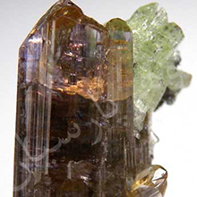 Tanzanite گوهرشناسی